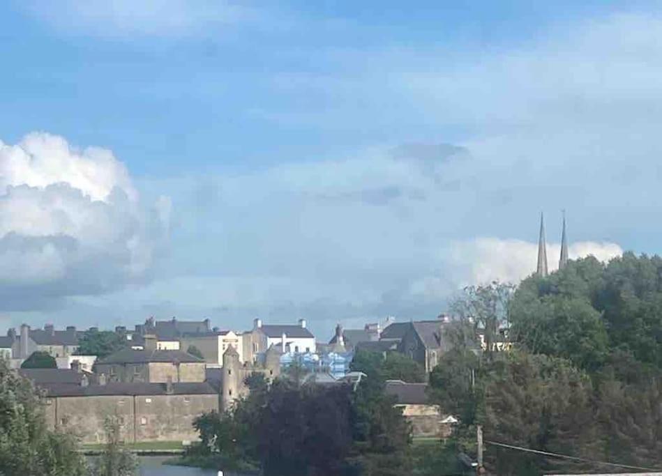 Erne Getaway No.7 Brand New 1 Bed Apartment Enniskillen Eksteriør billede