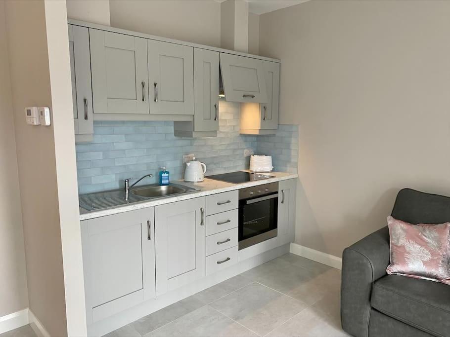 Erne Getaway No.7 Brand New 1 Bed Apartment Enniskillen Eksteriør billede
